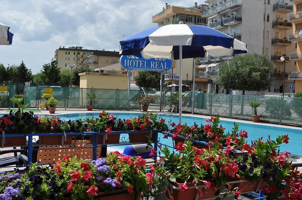 ***  Hotel Real Sottomarina Italy